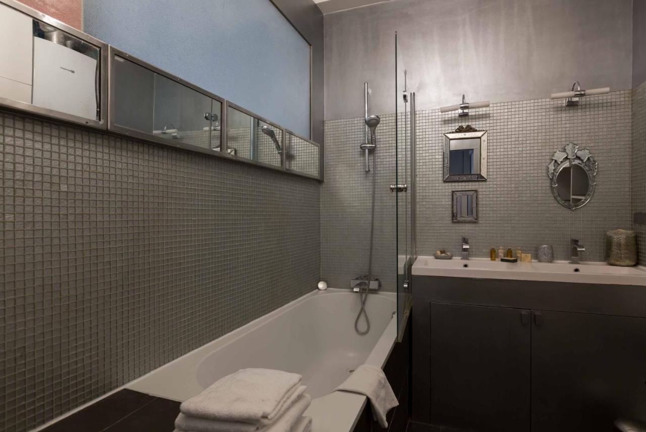 Veeve - Artistic Excellence In The Marais Apartment Paris Exterior photo